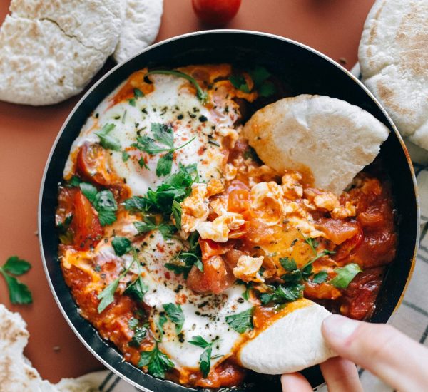 pexels-n-voitkevich-6275096